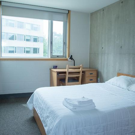 Humber College North Campus Residence Brampton Bagian luar foto